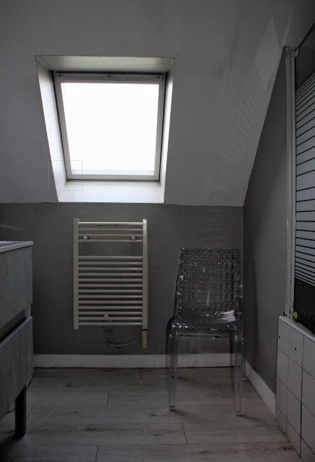 Gites Bellevue Et Mascaret Courtils Bagian luar foto